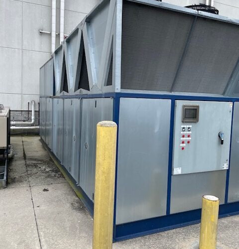 Large-capacity industrial chiller unit